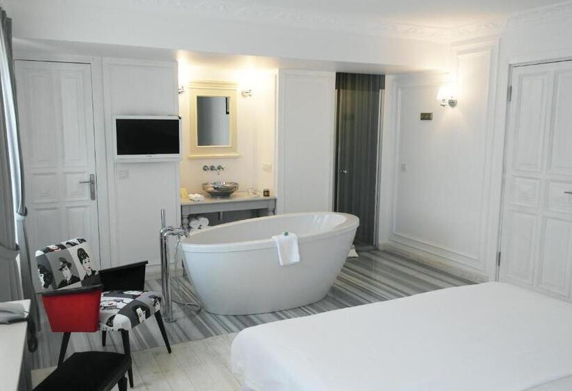 جناح سينيور, Vintage Hotel Alacati