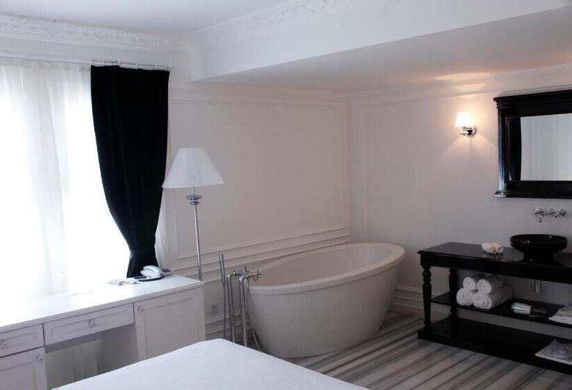 Люкс Сеньор, Vintage Hotel Alacati