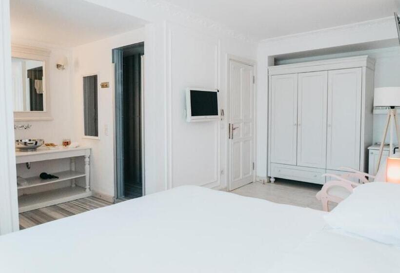 Полулюкс, Vintage Hotel Alacati