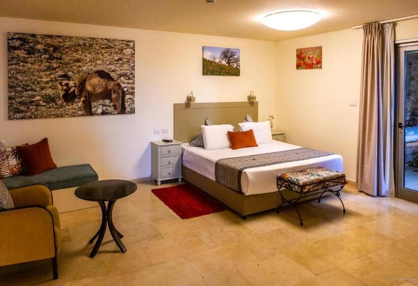 Quarto Deluxe, Yehelim Boutique