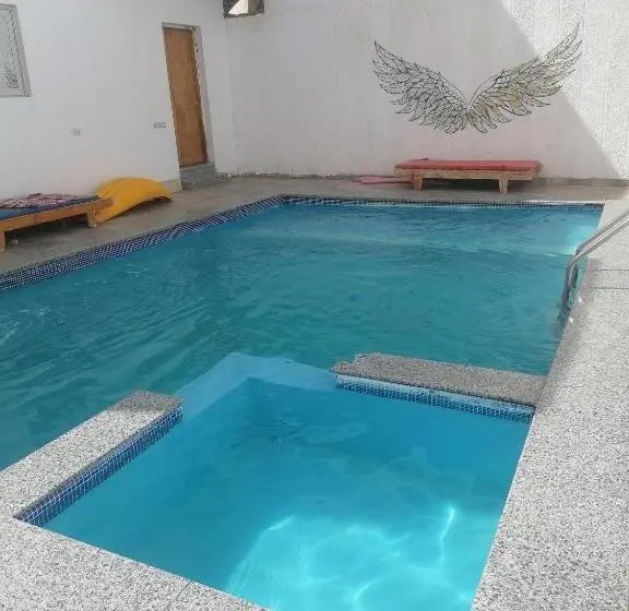 اتاق راحتی سه تخته, Dahab Bay
