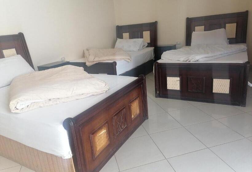 اتاق راحتی سه تخته, Dahab Bay