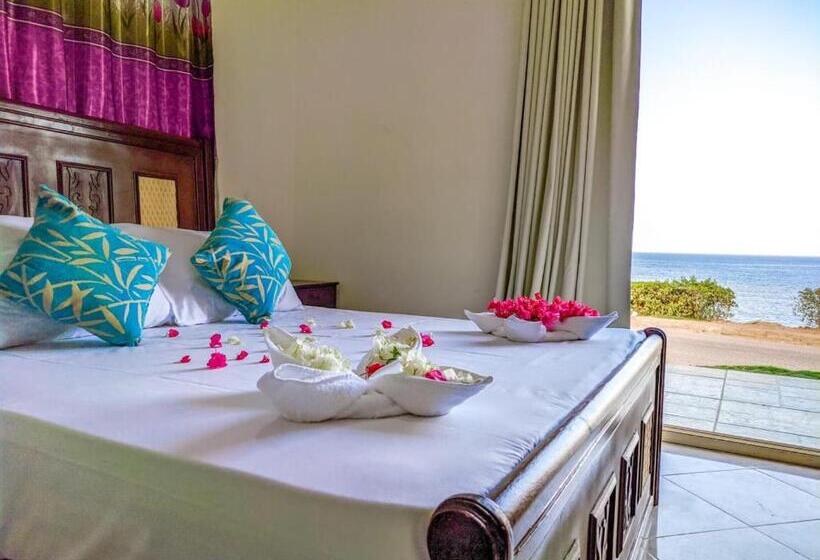 اتاق خانوادگی با چشم‌انداز دریا, Dahab Bay