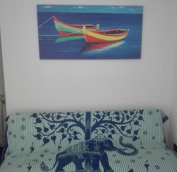 اتاق استاندارد با تخت بزرگ, A Santy S Roomsbagno Condiviso Sharedboth2piano No Lift No Shuttle  No Pasti No Meal,  A Pagamento A