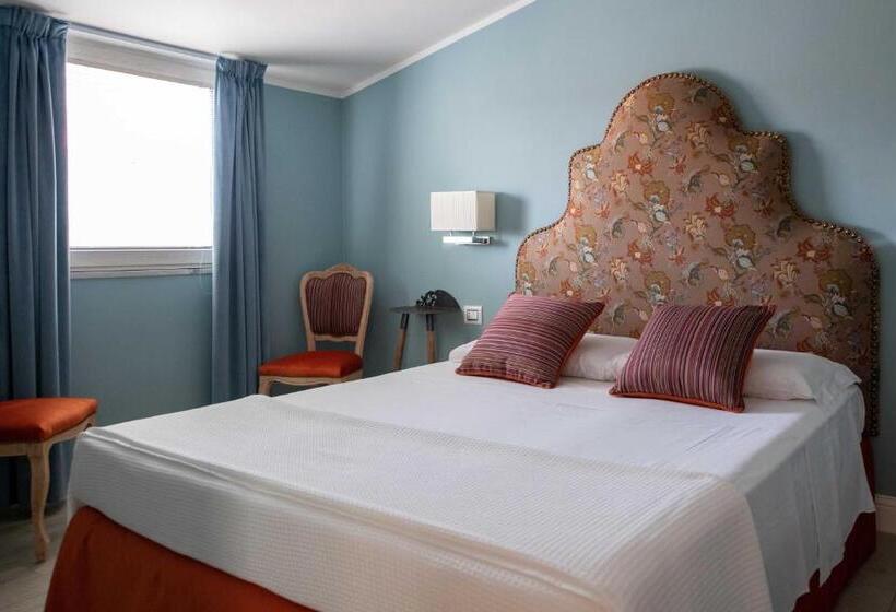 اتاق لوکس با تخت بزرگ, Welchome Charming House