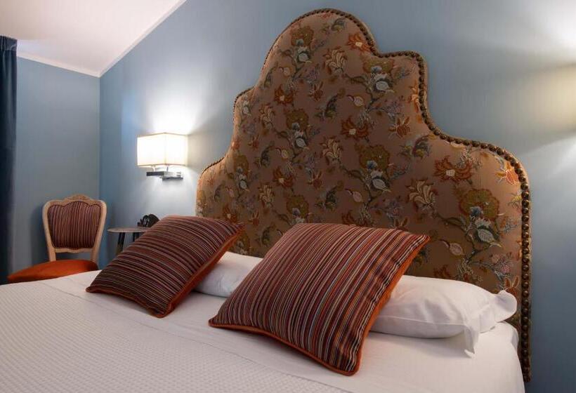 اتاق لوکس با تخت بزرگ, Welchome Charming House