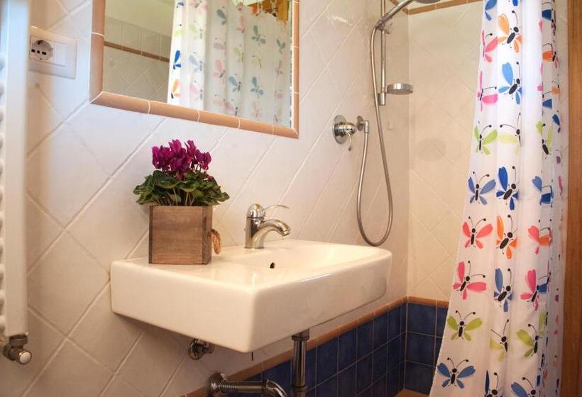 デラックスルーム, Agriturismo Fontetrilla