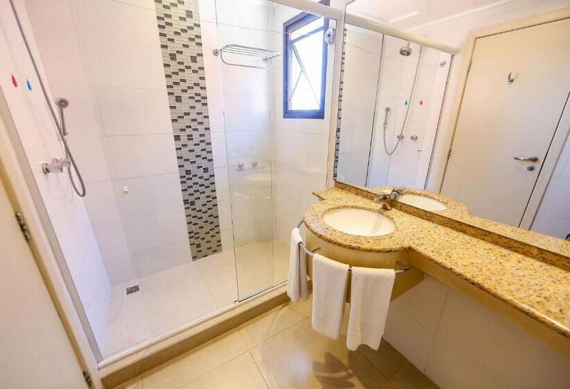 استودیو خانوادگی, Jurerê Beach Village é Destino Floripa