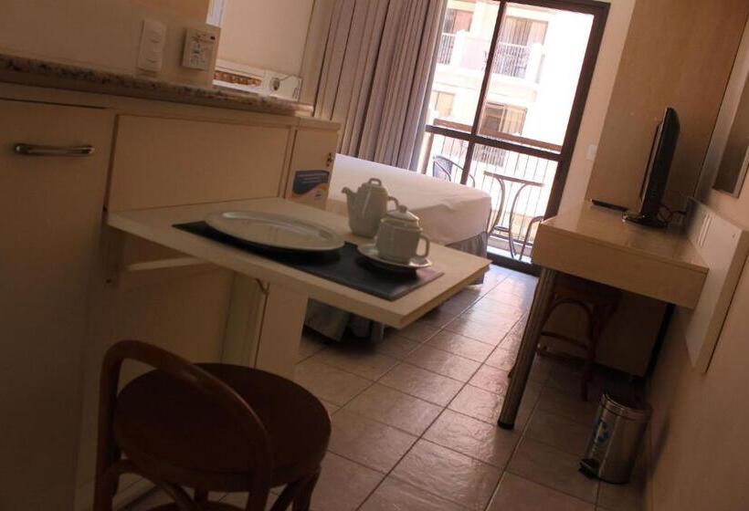 استودیوی استاندارد, Jurerê Beach Village é Destino Floripa