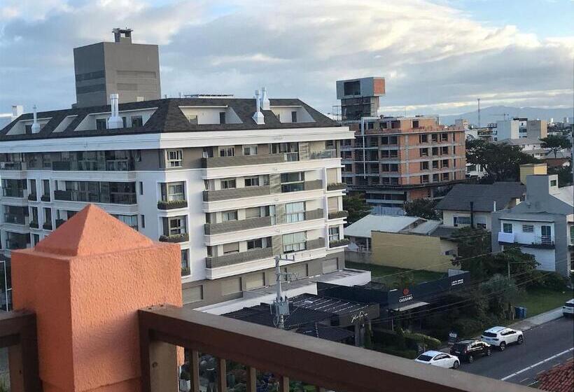 استودیوی سوپریور, Jurerê Beach Village é Destino Floripa