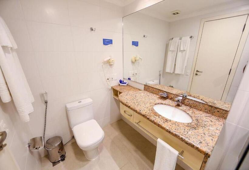 استودیو استاندارد با چشمانداز استخر, Jurerê Beach Village é Destino Floripa