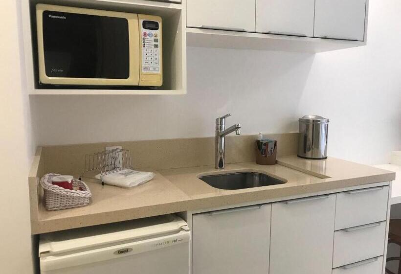 استودیوی استاندارد با چشمانداز دریا, Jurerê Beach Village é Destino Floripa