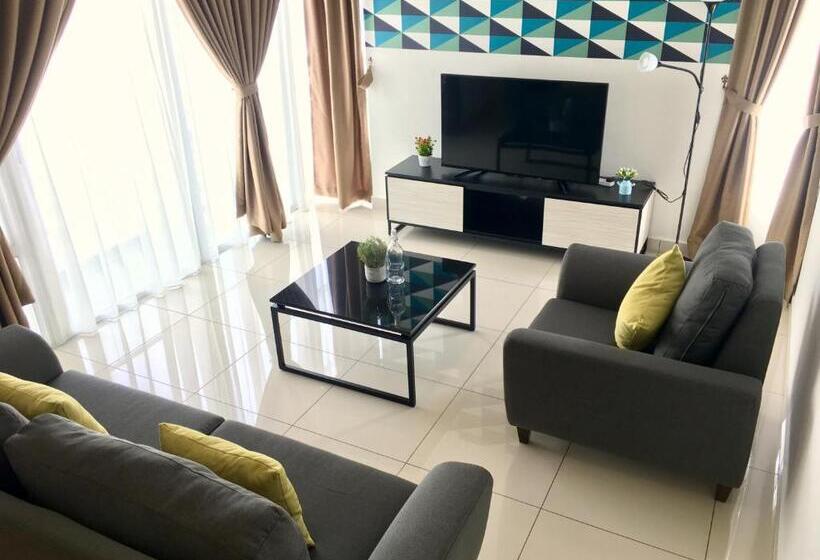 סוויטת 2 חדרי שינה, Pinnacle Tower Apartment Stay By Feel Suites
