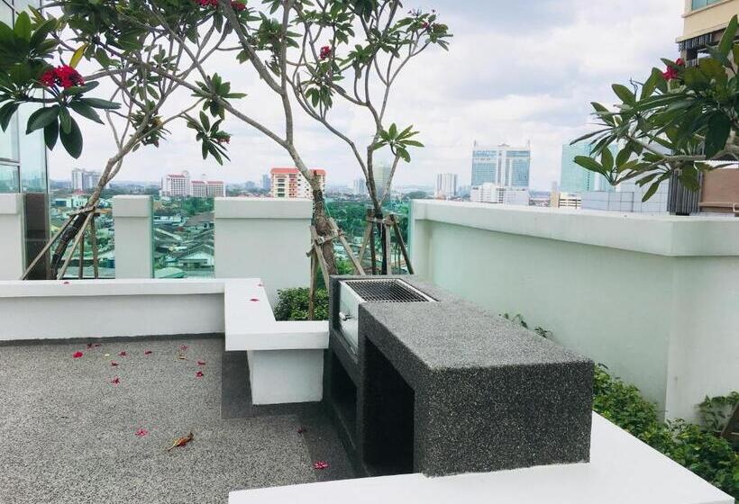 סוויטת 3 חדרי שינה, Pinnacle Tower Apartment Stay By Feel Suites