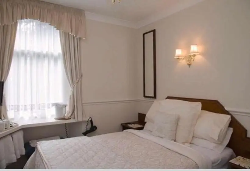 اتاق استاندارد, Windermere Lynwood Guest House