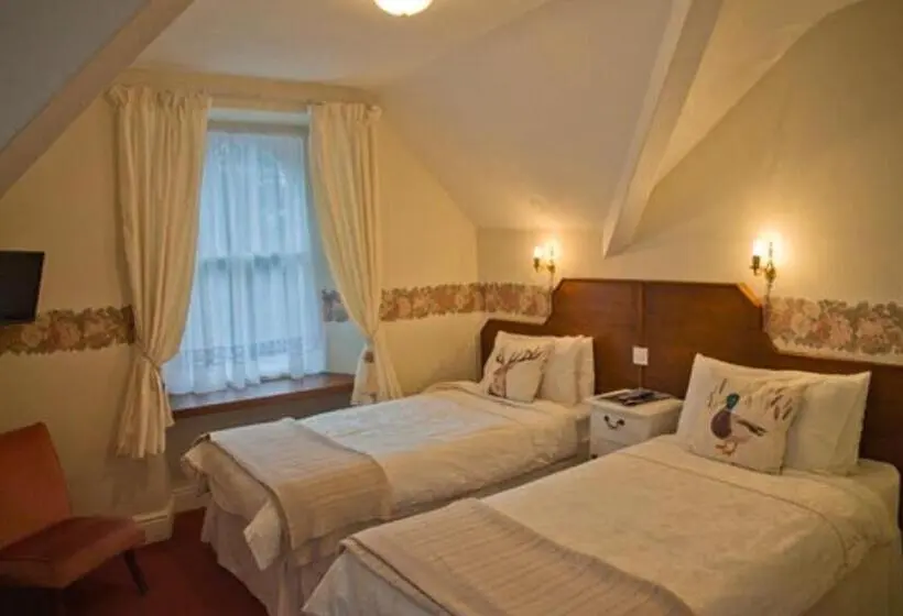 اتاق استاندارد سه نفره, Windermere Lynwood Guest House