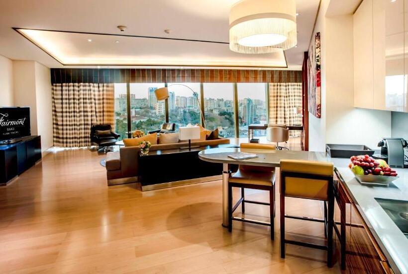 1 Bedroom Apartment City View, Apartments By Fairmont Baku Flame Towers