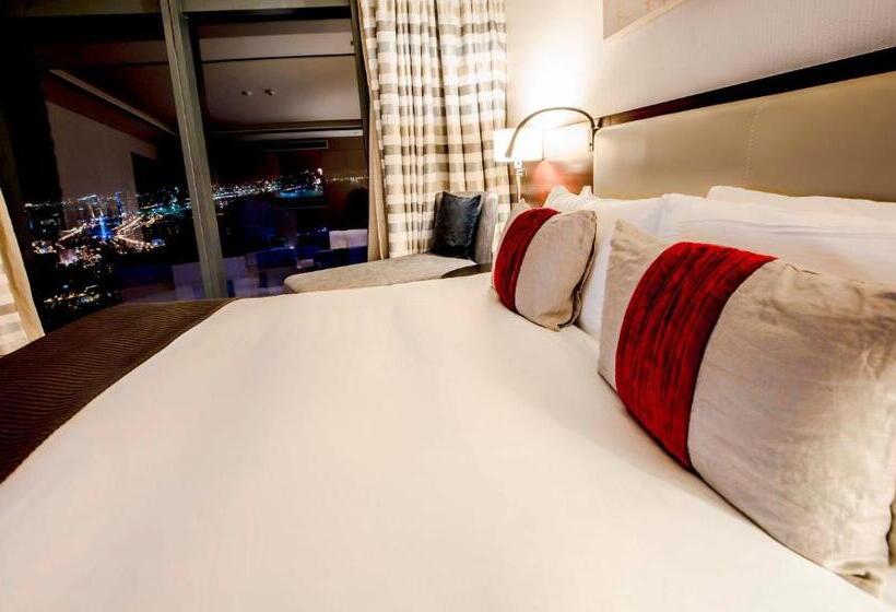 1 Bedroom Apartment City View, Apartments By Fairmont Baku Flame Towers