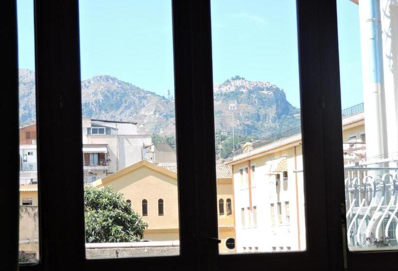 스탠다드 트리플 발코니 룸, B&b Il Muro Vecchio