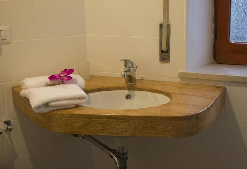 스탠다드 트리플 발코니 룸, B&b Il Muro Vecchio