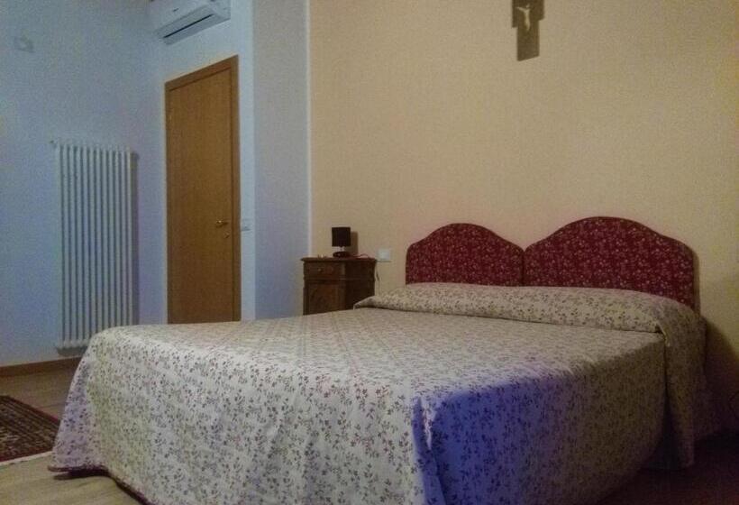 غرفة إقتصادية, B&b Paradiso