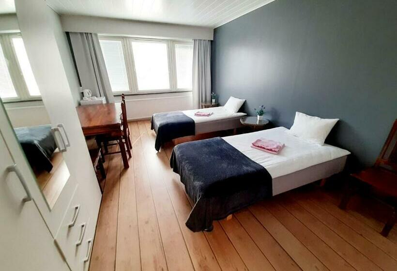 غرفة قياسية حمام مشترك, Center Hostel Kaatrahovi