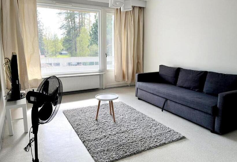 شقة غرفة نوم واحدة مزودة بشُرفة, Center Hostel Kaatrahovi