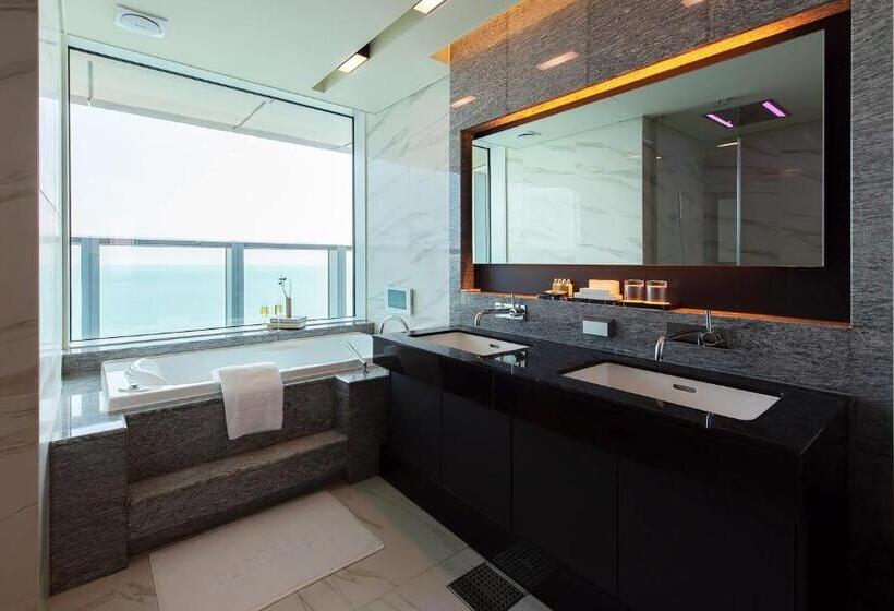 Family Suite, Lct Residence