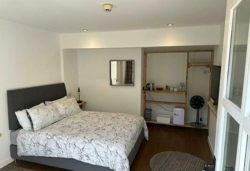 חדר דלוקס, The White Hart Inn, Wilmington