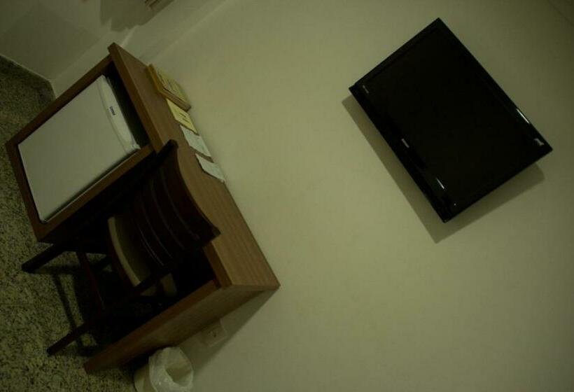 חדר דלוקס, Bombonato Hotel   Fácil Acesso Ao Aeroporto E Parque De Exposições Abcz   By Up