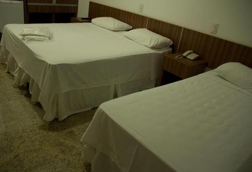 חדר משפחתי, Bombonato Hotel   Fácil Acesso Ao Aeroporto E Parque De Exposições Abcz   By Up