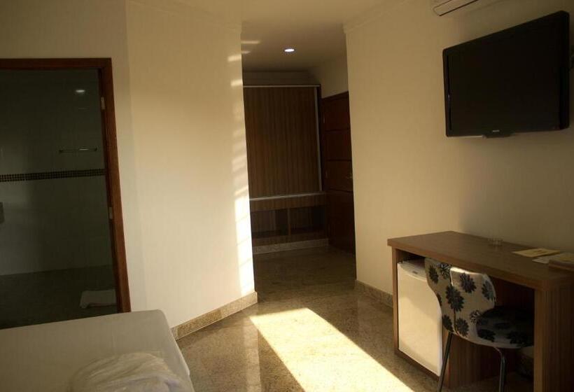 스위트, Bombonato Hotel   Fácil Acesso Ao Aeroporto E Parque De Exposições Abcz   By Up