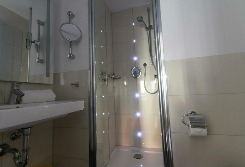 Quarto Estandar, Soleiado