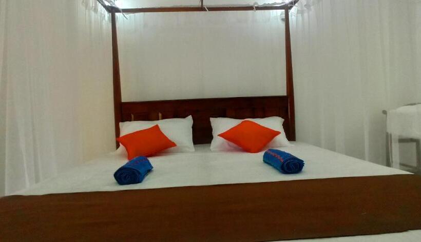 スタンダードルーム, Green Garden Hiriketiya