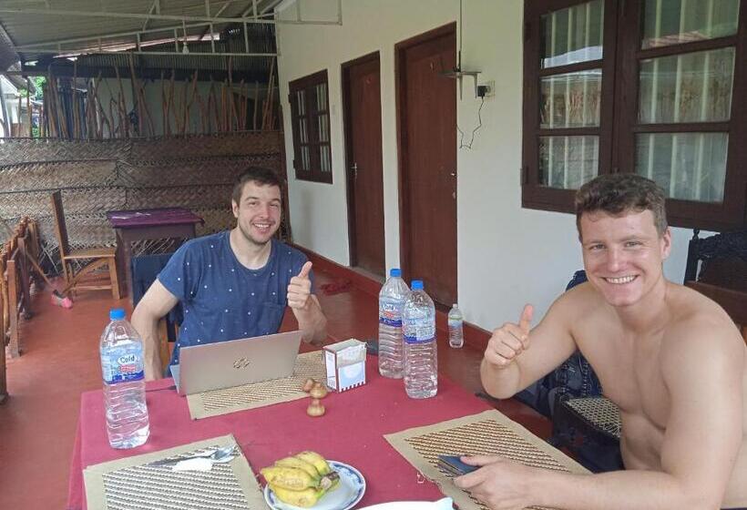 スタンダードルーム, Green Garden Hiriketiya