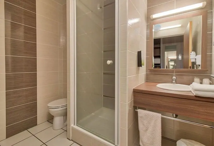 اتاق استاندارد, B&b Hotel Saint Jean De Luz