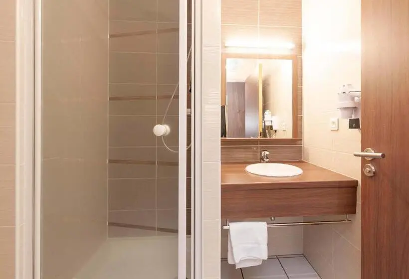 اتاق سوپریور, B&b Hotel Saint Jean De Luz