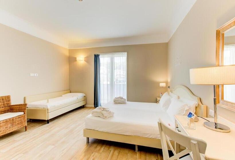Quarto Deluxe com Terraço, Beyou Hotel Villa Rosa