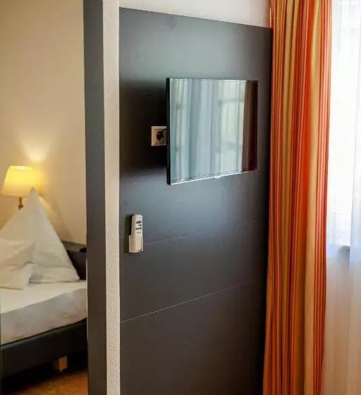 スタンダードシングルルーム, Bodensee Hotel Kreuz