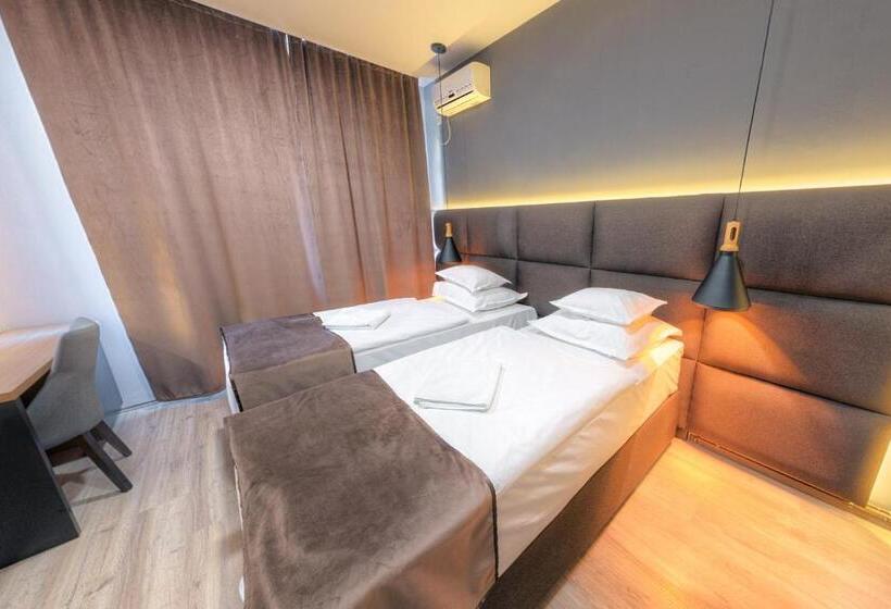 اتاق استاندارد, Boutique Hotel St Georgije