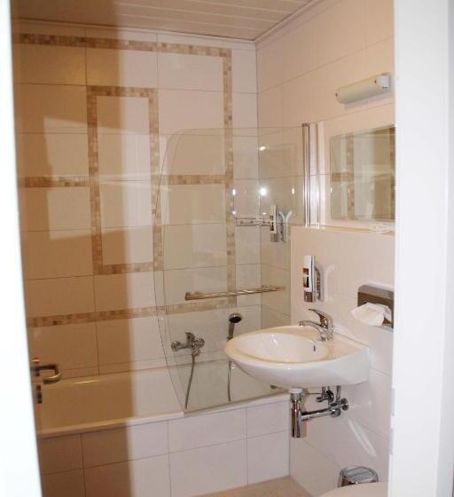 إستوديو قياسى, Cityhotel Ahlen Garni