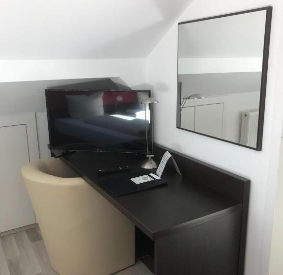 جناح, Cityhotel Ahlen Garni