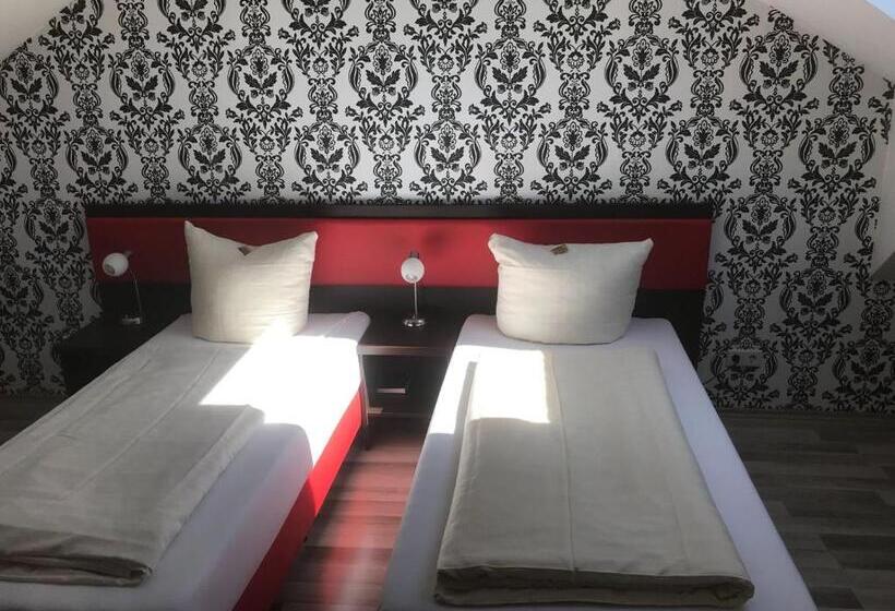 جناح, Cityhotel Ahlen Garni