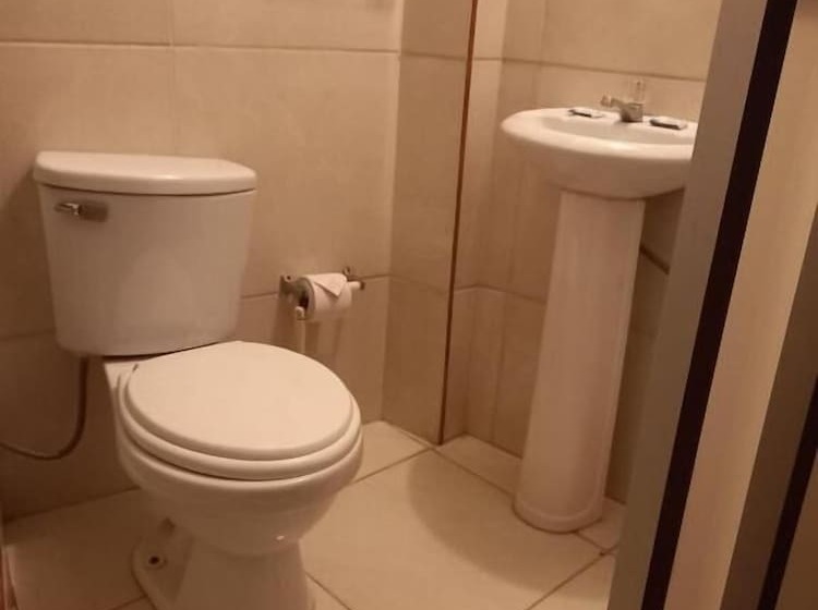 スタンダードトリプルルーム, Hostal Tu Hogar