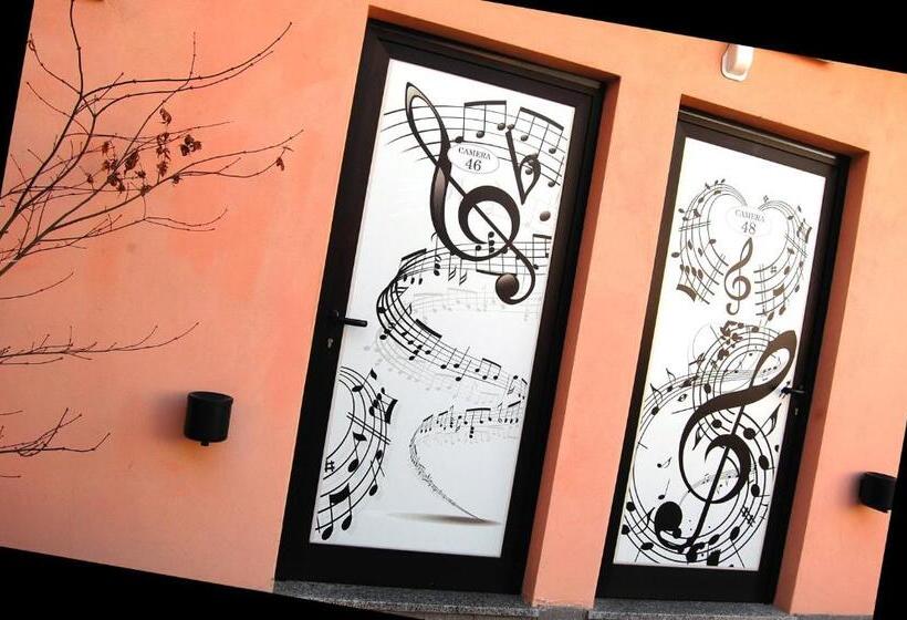 اتاق استاندارد, Albergo Visconti