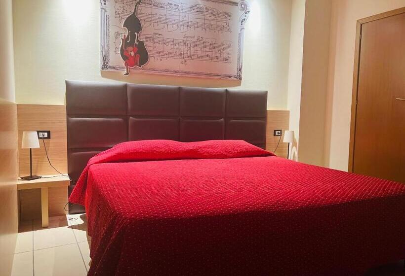 اتاق استاندارد, Albergo Visconti