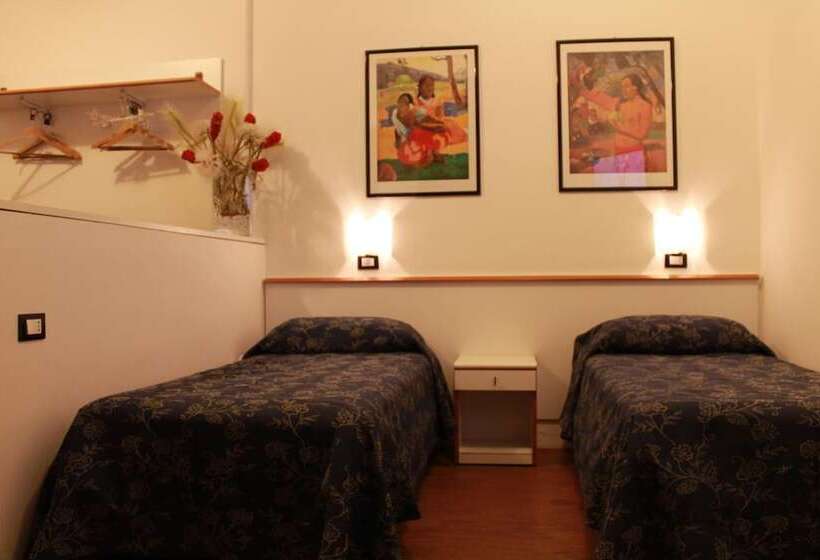 اتاق استاندارد, Albergo Visconti