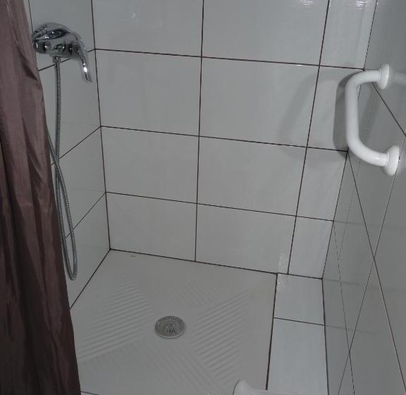 标准间, De Quebec