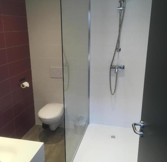 高级大房间, De Quebec