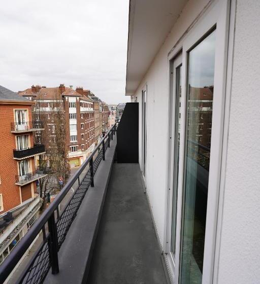 高级大房间, De Quebec